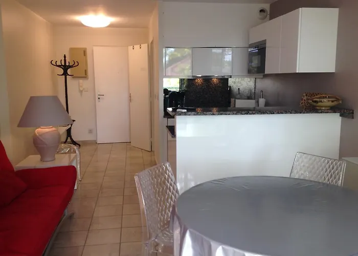 Joli T2 Proche De La Appartement *